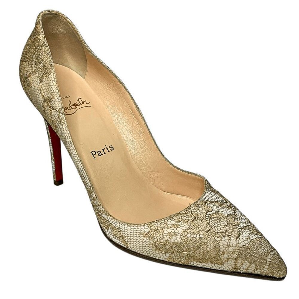 Christian Louboutin Gold Lace Pumps EU 40.5 Elegant Heels Red Bottom Sole